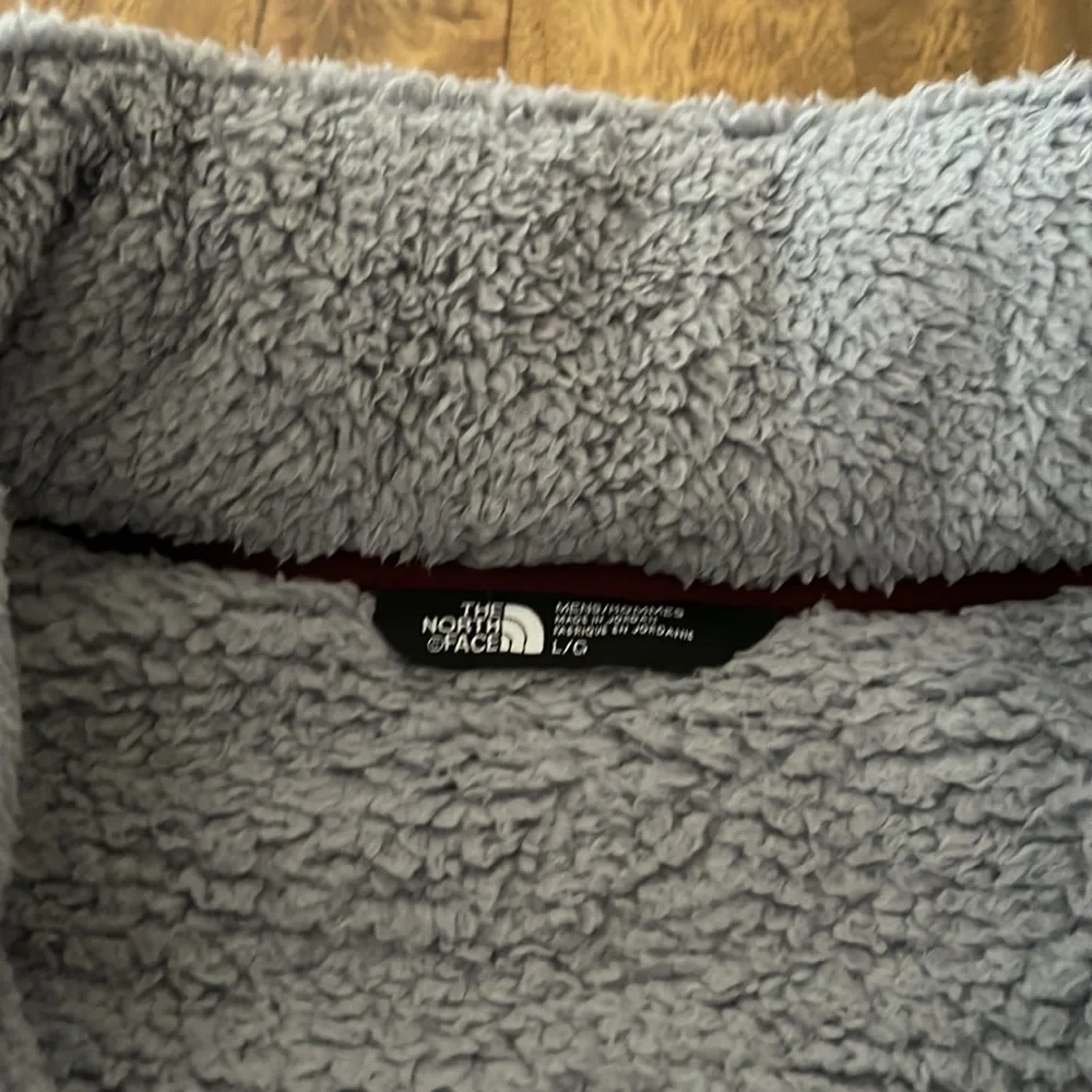 The North Face Fleece Pull Over *Rare* - Picture 2 of 4